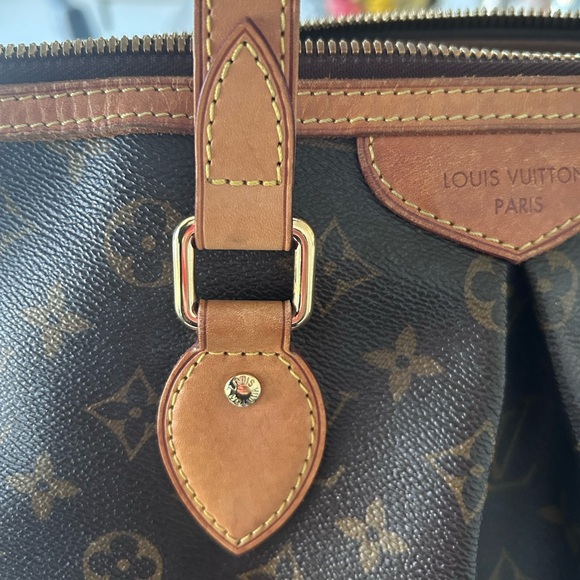 Louis Vuitton Palermo - Picture 12 of 16